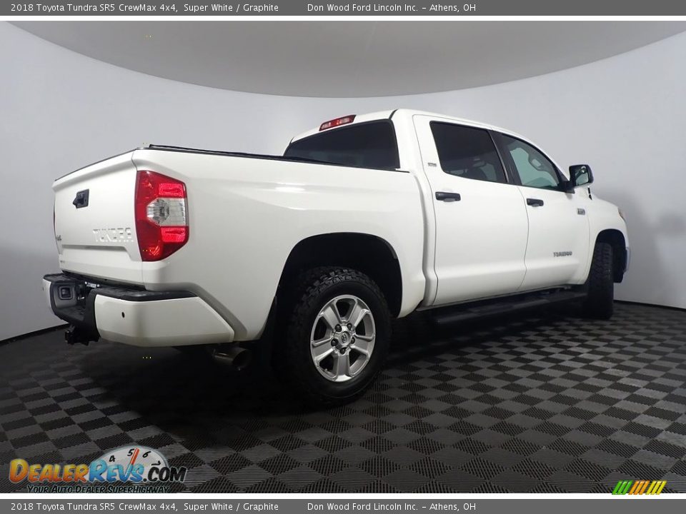 2018 Toyota Tundra SR5 CrewMax 4x4 Super White / Graphite Photo #15