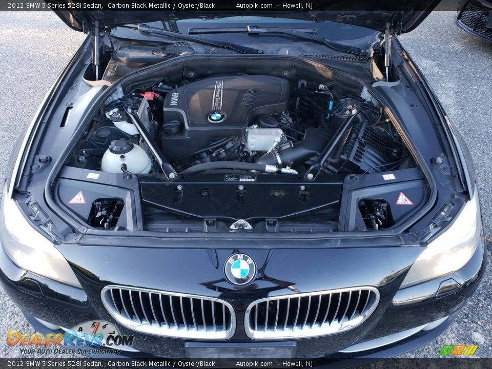 2012 BMW 5 Series 528i Sedan Carbon Black Metallic / Oyster/Black Photo #14