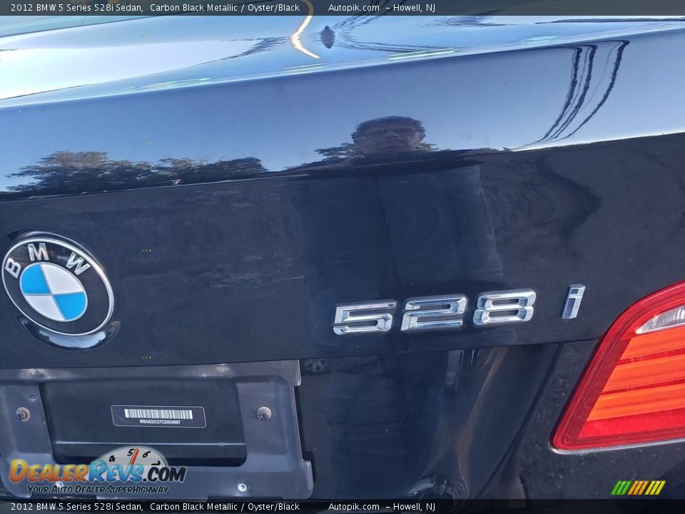 2012 BMW 5 Series 528i Sedan Carbon Black Metallic / Oyster/Black Photo #27