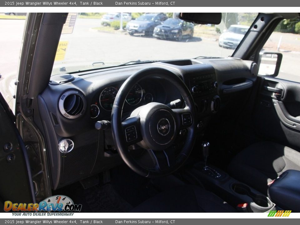 2015 Jeep Wrangler Willys Wheeler 4x4 Tank / Black Photo #10