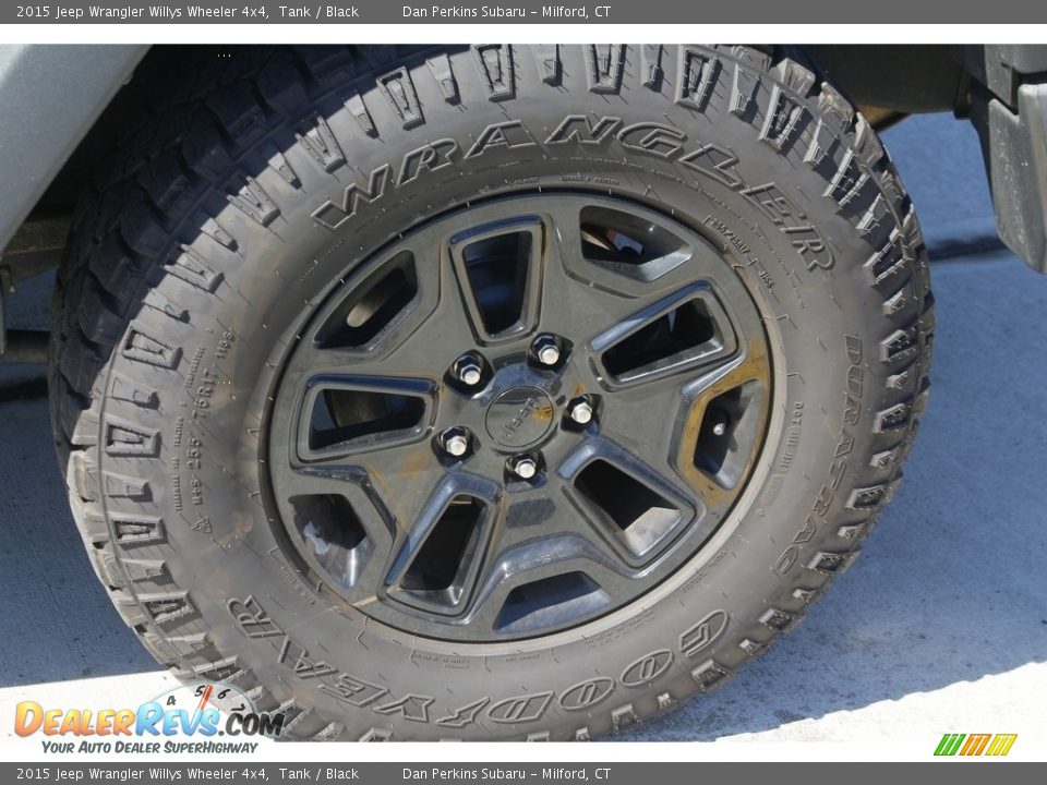 2015 Jeep Wrangler Willys Wheeler 4x4 Tank / Black Photo #20