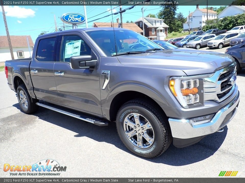 Front 3/4 View of 2021 Ford F150 XLT SuperCrew 4x4 Photo #7