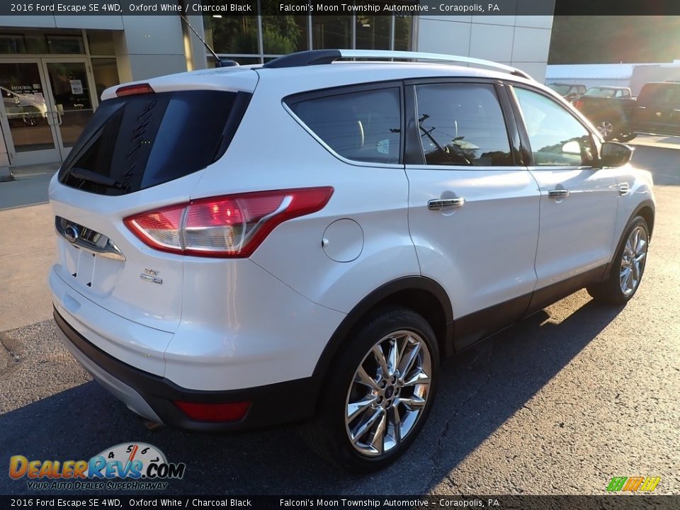 2016 Ford Escape SE 4WD Oxford White / Charcoal Black Photo #2