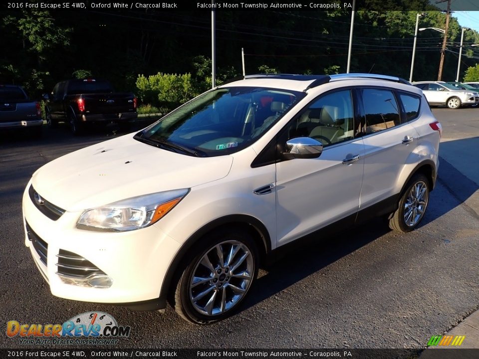 2016 Ford Escape SE 4WD Oxford White / Charcoal Black Photo #7