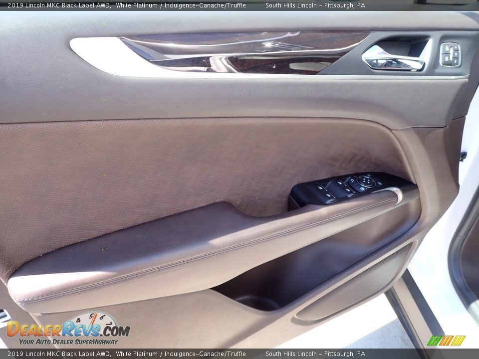 Door Panel of 2019 Lincoln MKC Black Label AWD Photo #18