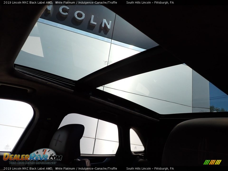 2019 Lincoln MKC Black Label AWD White Platinum / Indulgence-Ganache/Truffle Photo #20