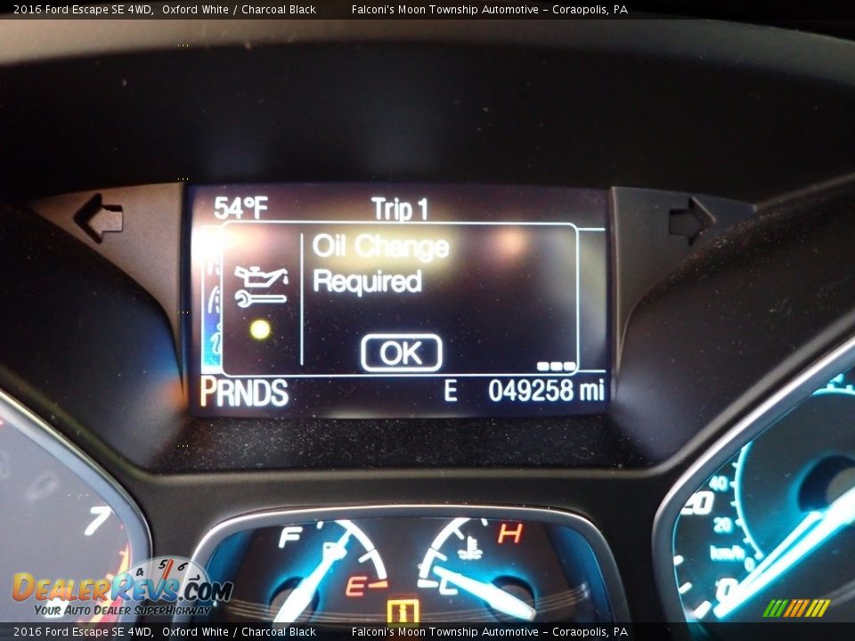 2016 Ford Escape SE 4WD Oxford White / Charcoal Black Photo #28
