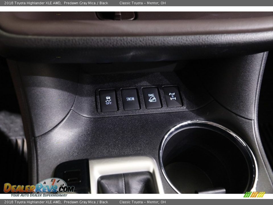 2018 Toyota Highlander XLE AWD Predawn Gray Mica / Black Photo #15
