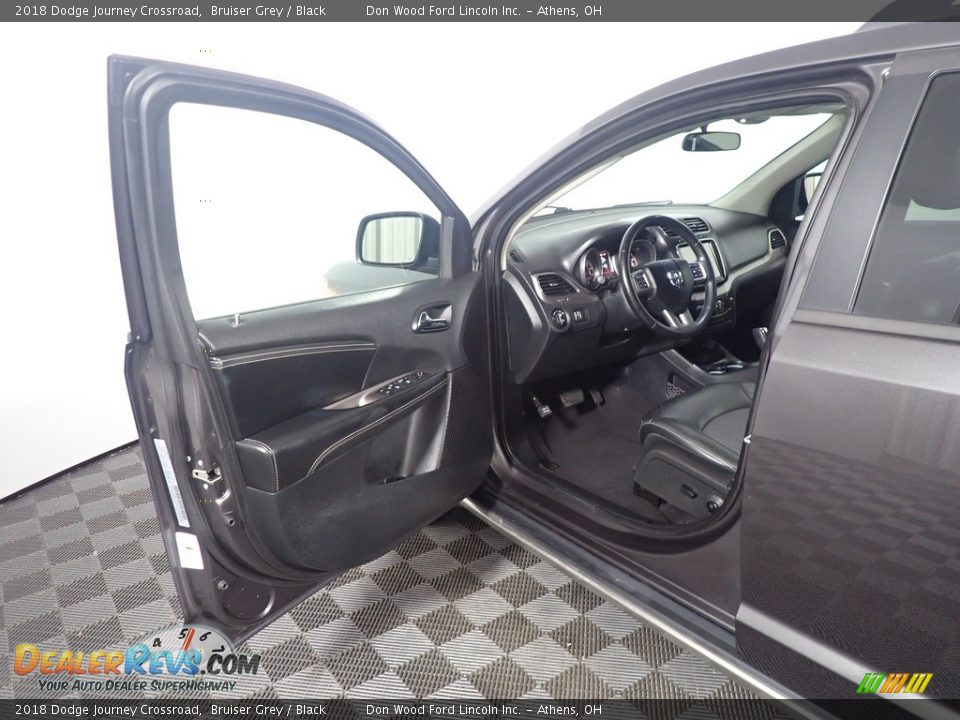 2018 Dodge Journey Crossroad Bruiser Grey / Black Photo #21