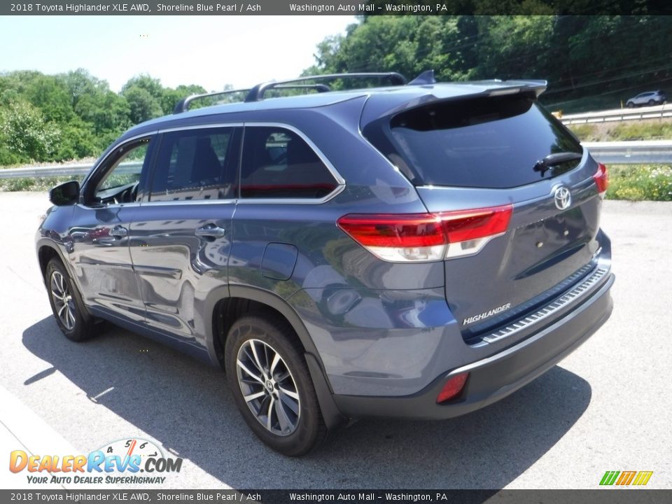 2018 Toyota Highlander XLE AWD Shoreline Blue Pearl / Ash Photo #15