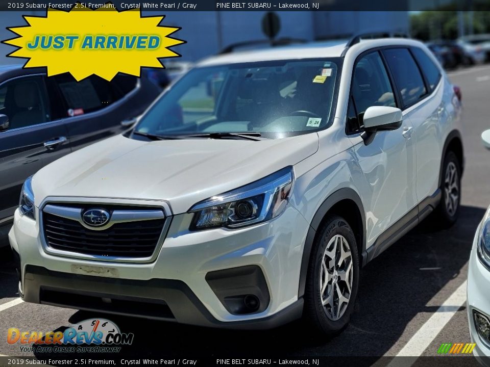2019 Subaru Forester 2.5i Premium Crystal White Pearl / Gray Photo #1