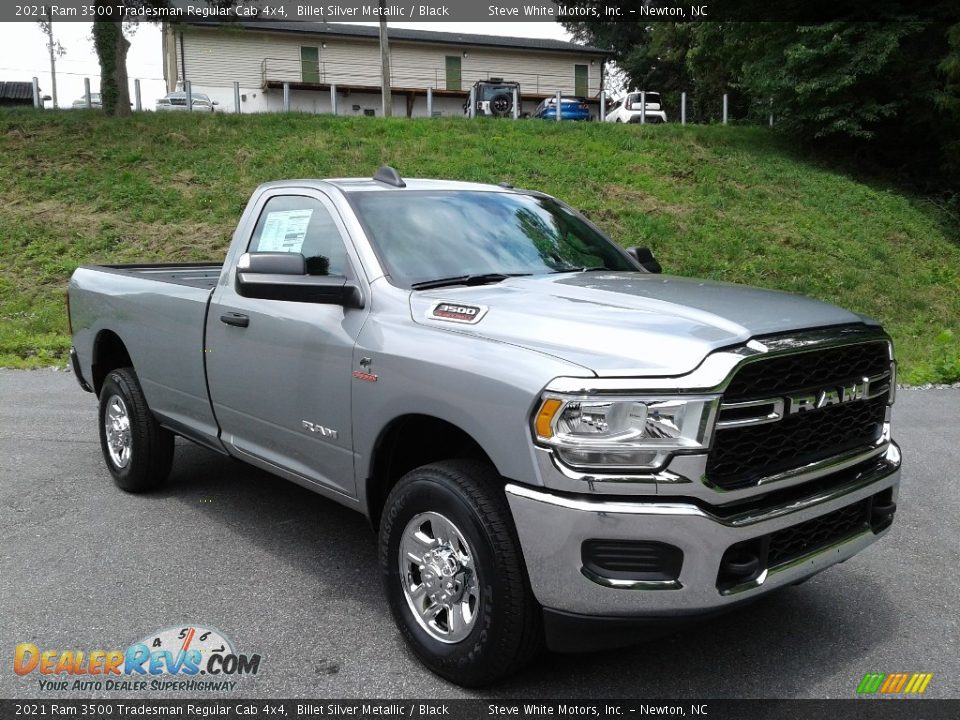 Front 3/4 View of 2021 Ram 3500 Tradesman Regular Cab 4x4 Photo #4