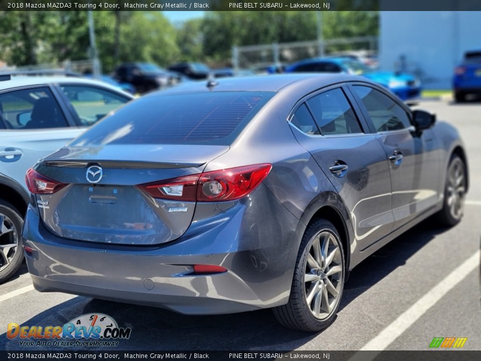 2018 Mazda MAZDA3 Touring 4 Door Machine Gray Metallic / Black Photo #4