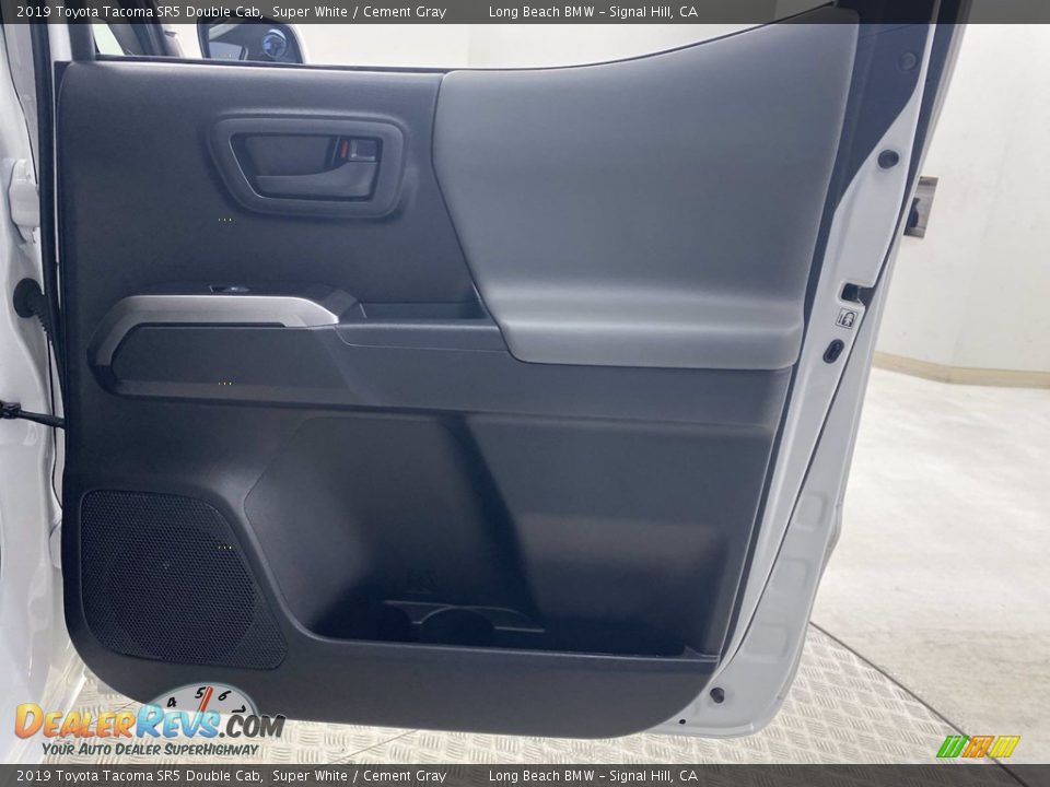 2019 Toyota Tacoma SR5 Double Cab Super White / Cement Gray Photo #33