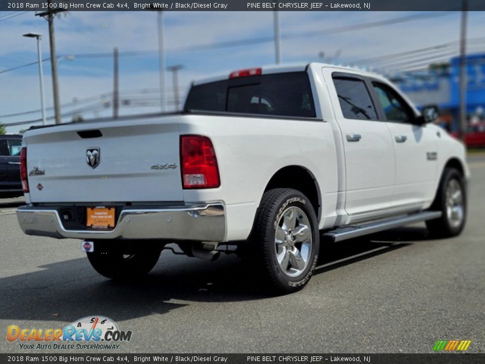 2018 Ram 1500 Big Horn Crew Cab 4x4 Bright White / Black/Diesel Gray Photo #17