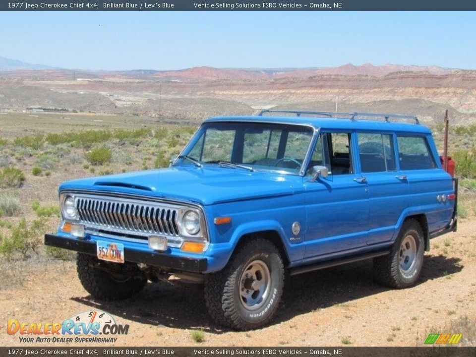 Front 3/4 View of 1977 Jeep Cherokee Chief 4x4 Photo #1