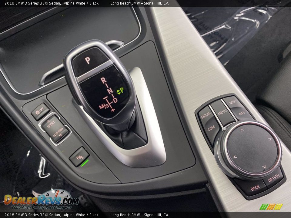 2018 BMW 3 Series 330i Sedan Alpine White / Black Photo #27