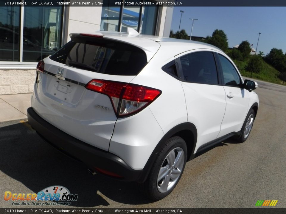 2019 Honda HR-V EX AWD Platinum White Pearl / Gray Photo #10