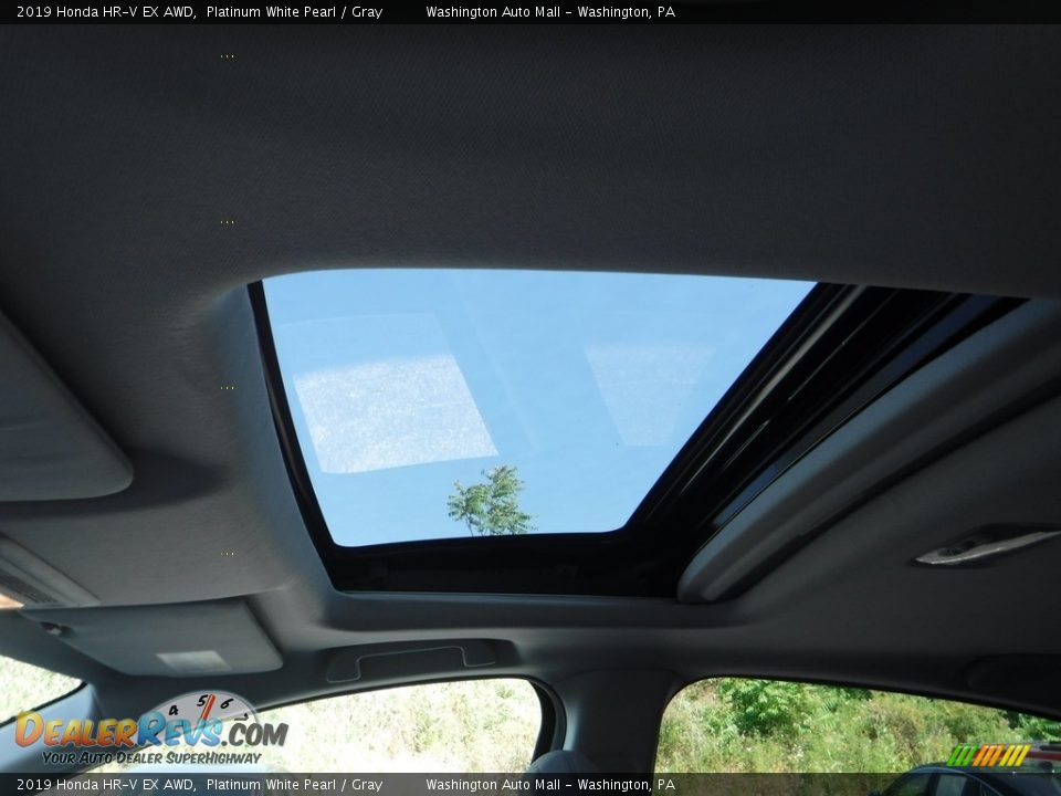 2019 Honda HR-V EX AWD Platinum White Pearl / Gray Photo #12