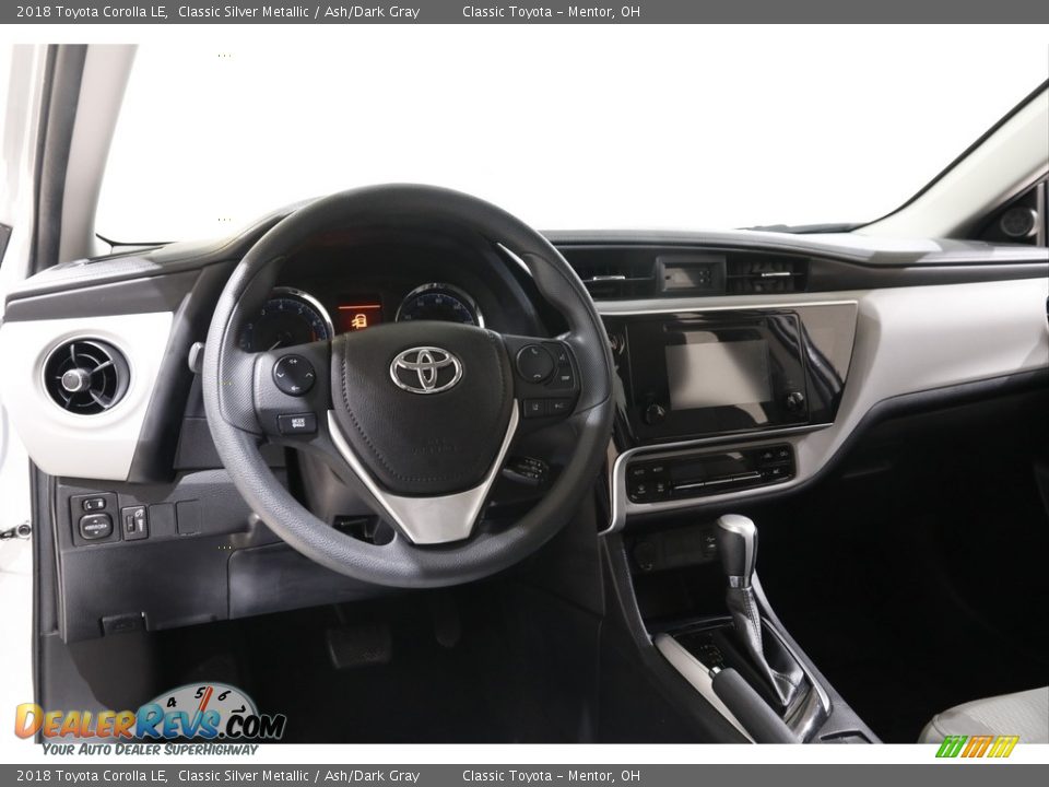 2018 Toyota Corolla LE Classic Silver Metallic / Ash/Dark Gray Photo #6