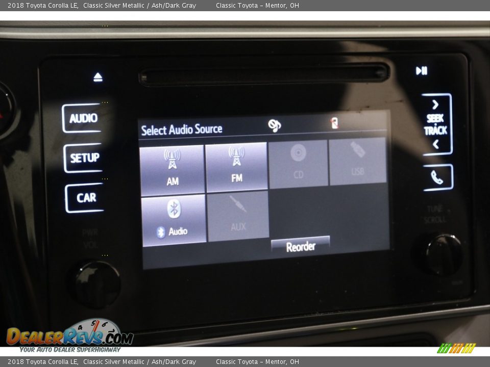 2018 Toyota Corolla LE Classic Silver Metallic / Ash/Dark Gray Photo #10