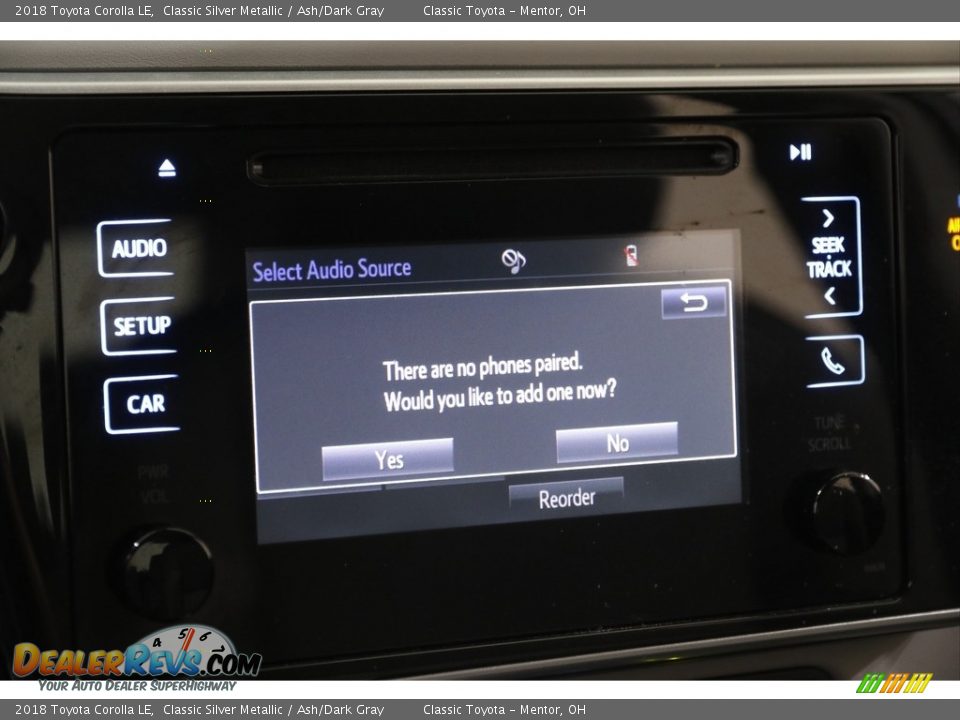 2018 Toyota Corolla LE Classic Silver Metallic / Ash/Dark Gray Photo #11