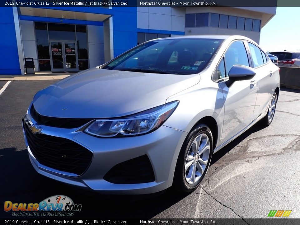 2019 Chevrolet Cruze LS Silver Ice Metallic / Jet Black/­Galvanized Photo #2