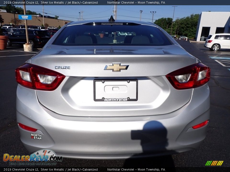 2019 Chevrolet Cruze LS Silver Ice Metallic / Jet Black/­Galvanized Photo #6