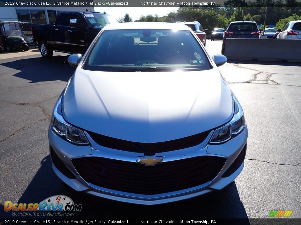 2019 Chevrolet Cruze LS Silver Ice Metallic / Jet Black/­Galvanized Photo #13