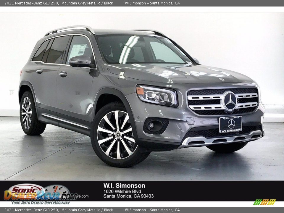 2021 Mercedes-Benz GLB 250 Mountain Grey Metallic / Black Photo #1