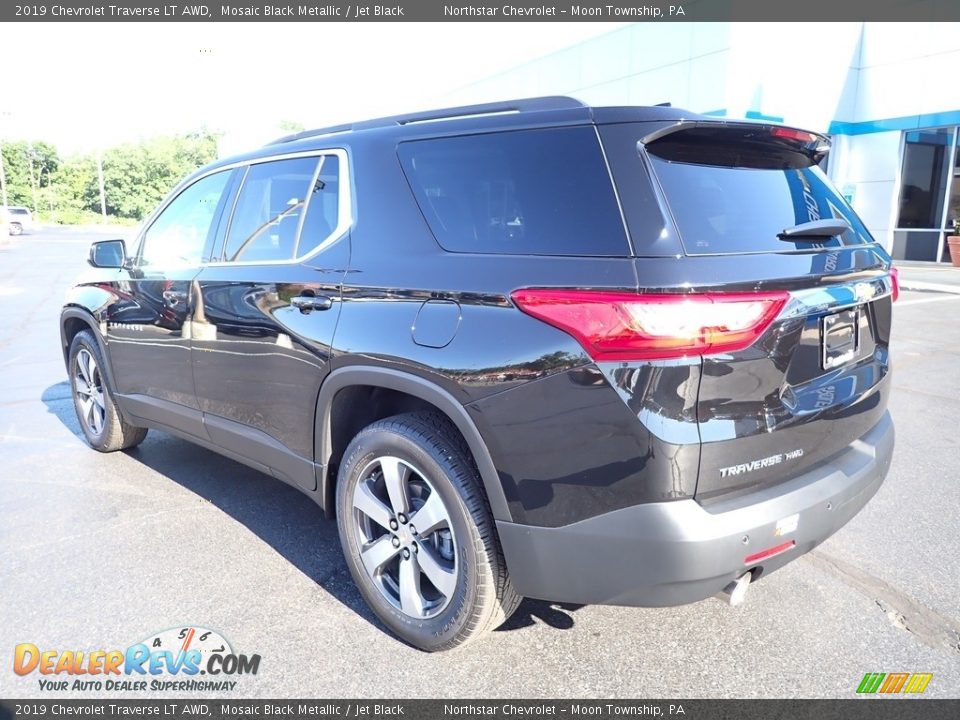 2019 Chevrolet Traverse LT AWD Mosaic Black Metallic / Jet Black Photo #4