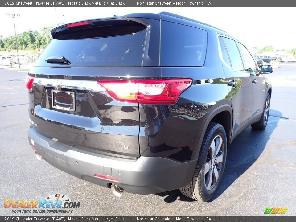 2019 Chevrolet Traverse LT AWD Mosaic Black Metallic / Jet Black Photo #8