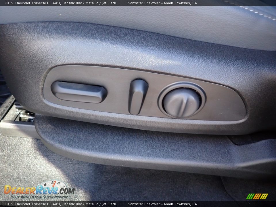 2019 Chevrolet Traverse LT AWD Mosaic Black Metallic / Jet Black Photo #25