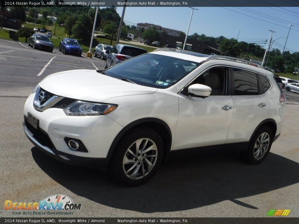 2014 Nissan Rogue SL AWD Moonlight White / Almond Photo #5