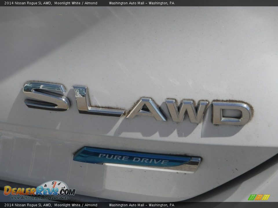 2014 Nissan Rogue SL AWD Moonlight White / Almond Photo #8
