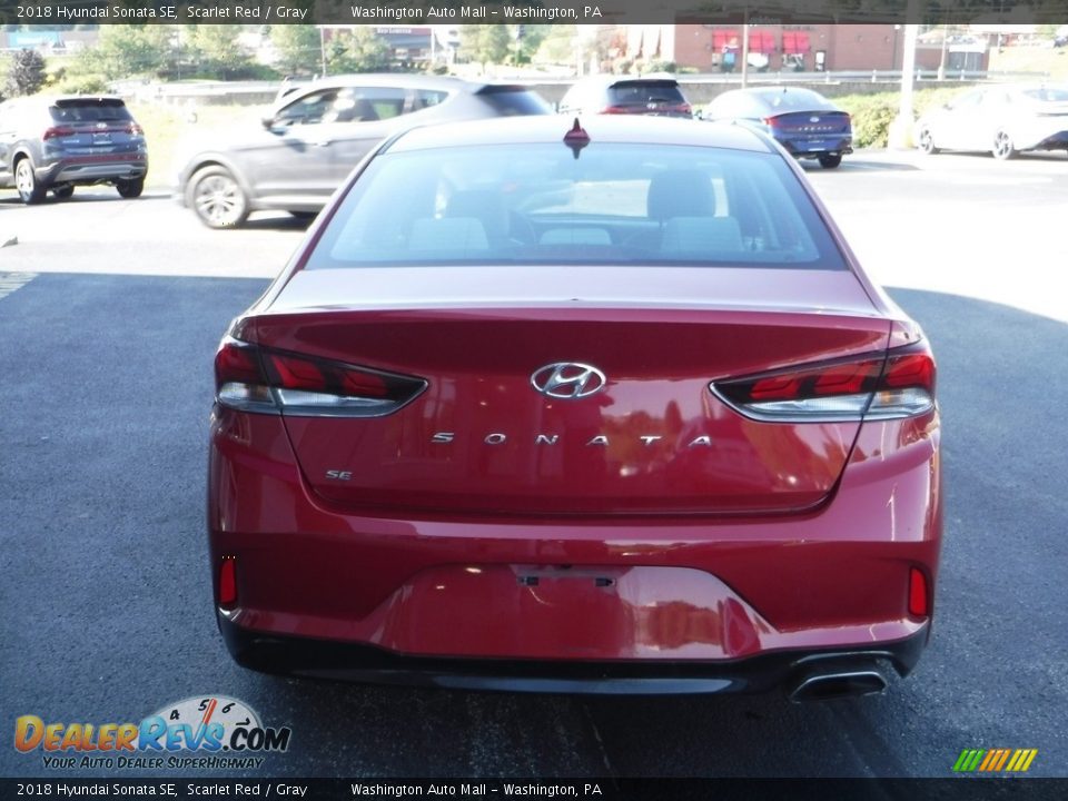 2018 Hyundai Sonata SE Scarlet Red / Gray Photo #8