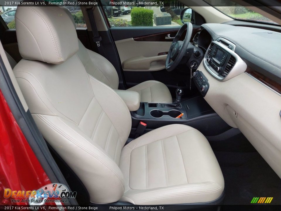 Front Seat of 2017 Kia Sorento LX V6 Photo #28