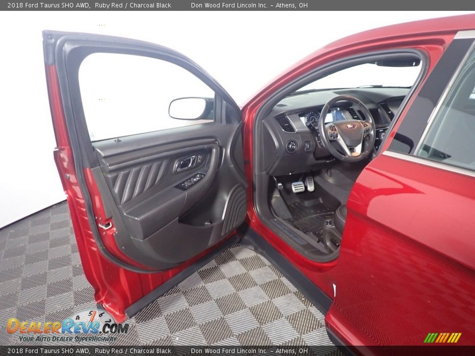 2018 Ford Taurus SHO AWD Ruby Red / Charcoal Black Photo #23