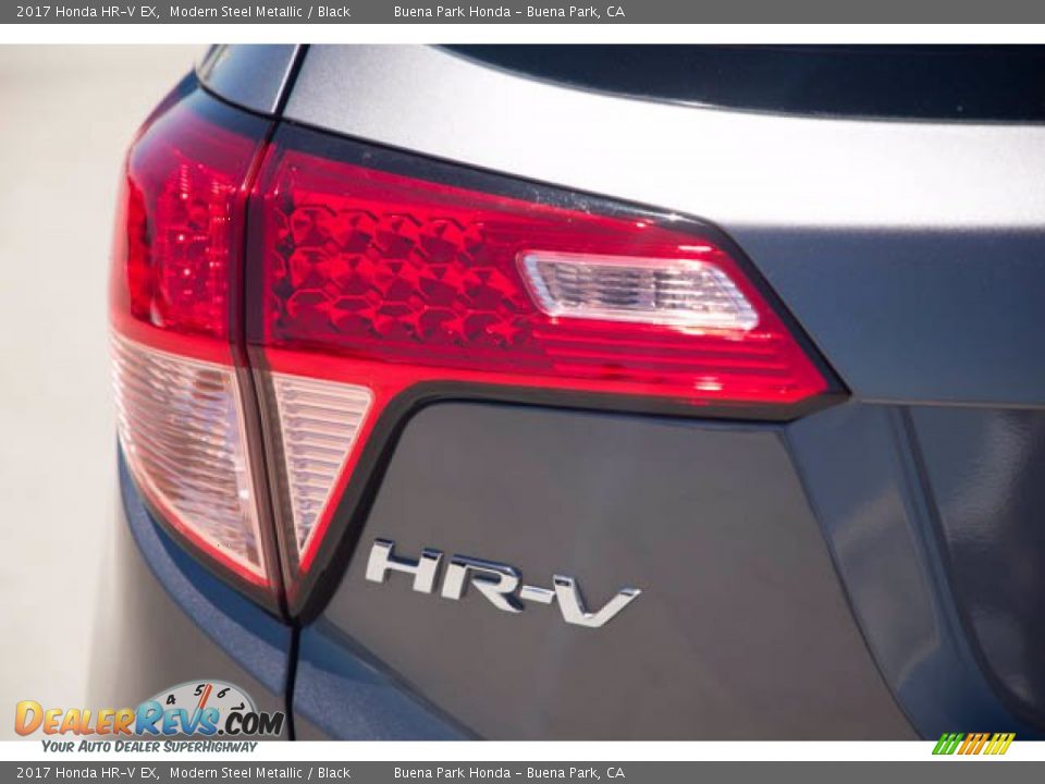 2017 Honda HR-V EX Modern Steel Metallic / Black Photo #10