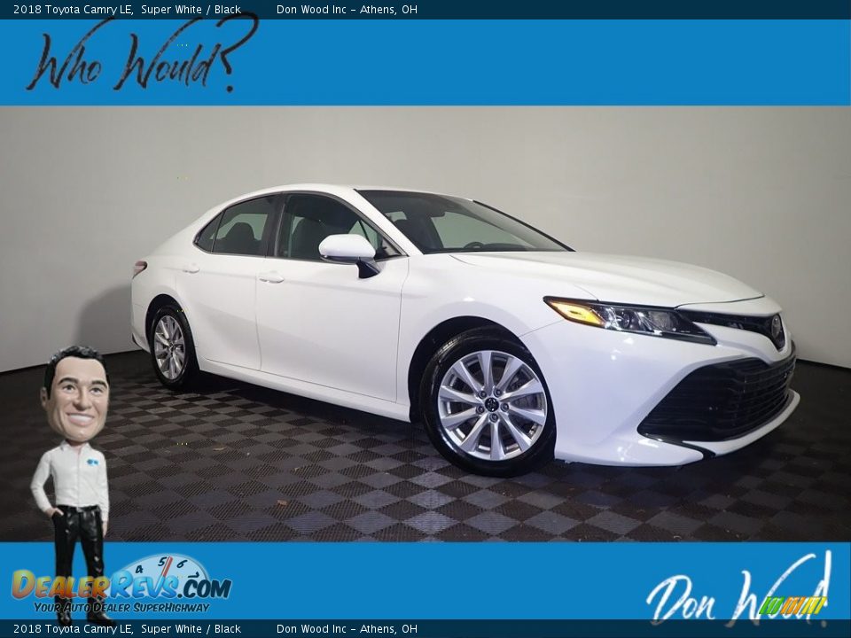 2018 Toyota Camry LE Super White / Black Photo #1