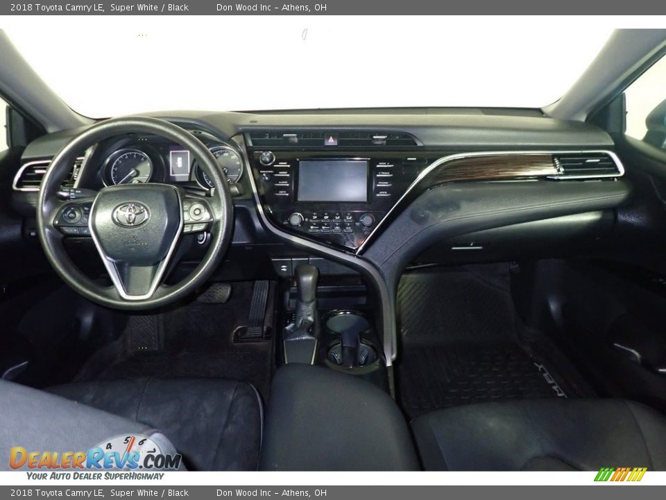 2018 Toyota Camry LE Super White / Black Photo #24