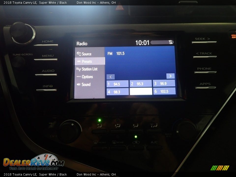 2018 Toyota Camry LE Super White / Black Photo #26