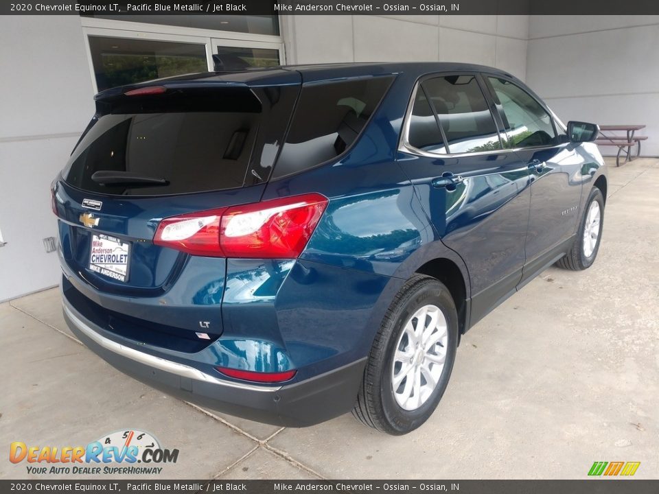 2020 Chevrolet Equinox LT Pacific Blue Metallic / Jet Black Photo #4