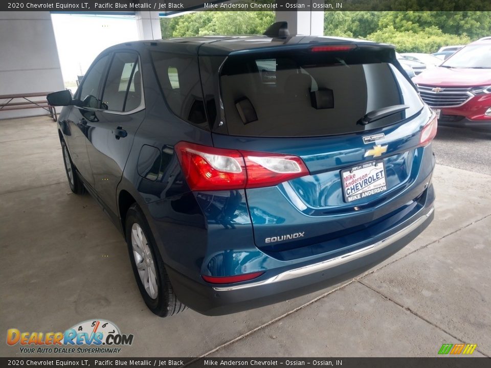 2020 Chevrolet Equinox LT Pacific Blue Metallic / Jet Black Photo #8