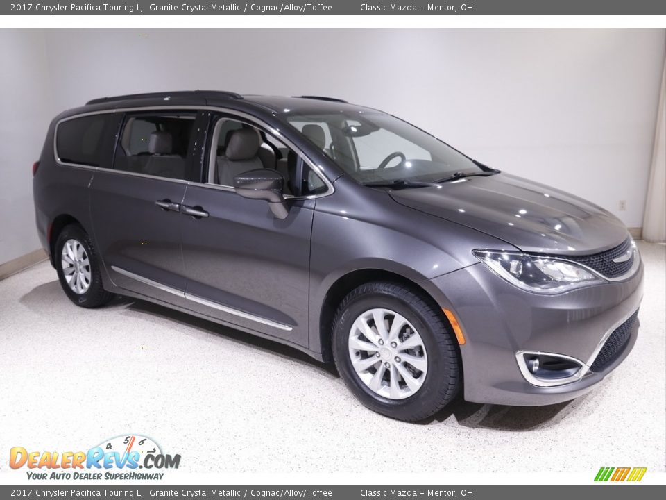 2017 Chrysler Pacifica Touring L Granite Crystal Metallic / Cognac/Alloy/Toffee Photo #1