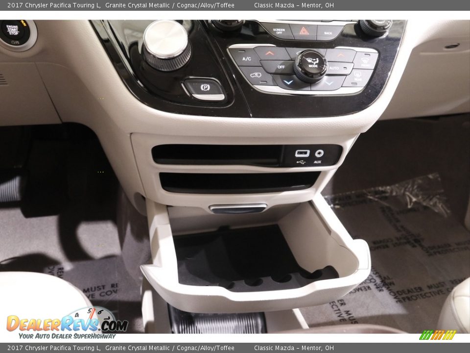 2017 Chrysler Pacifica Touring L Granite Crystal Metallic / Cognac/Alloy/Toffee Photo #16