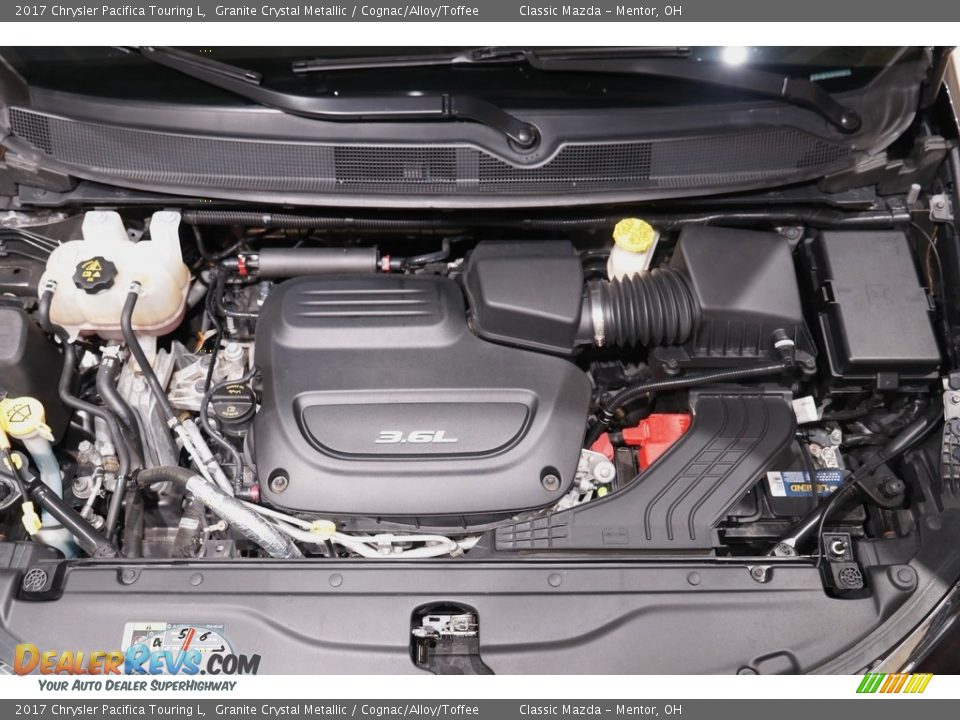 2017 Chrysler Pacifica Touring L Granite Crystal Metallic / Cognac/Alloy/Toffee Photo #24