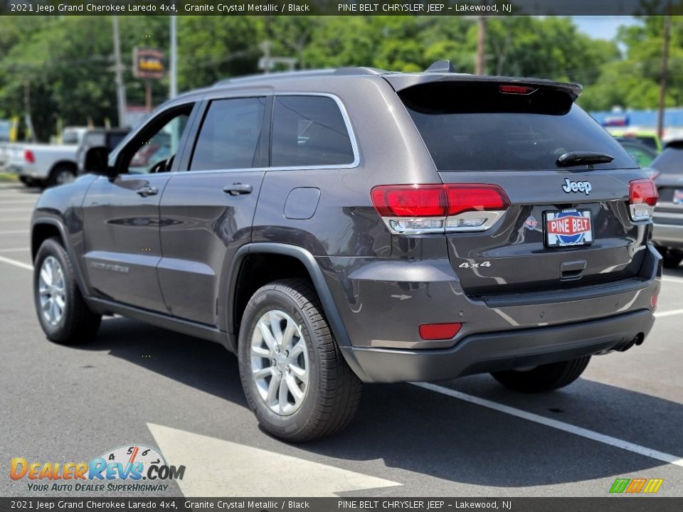 2021 Jeep Grand Cherokee Laredo 4x4 Granite Crystal Metallic / Black Photo #6