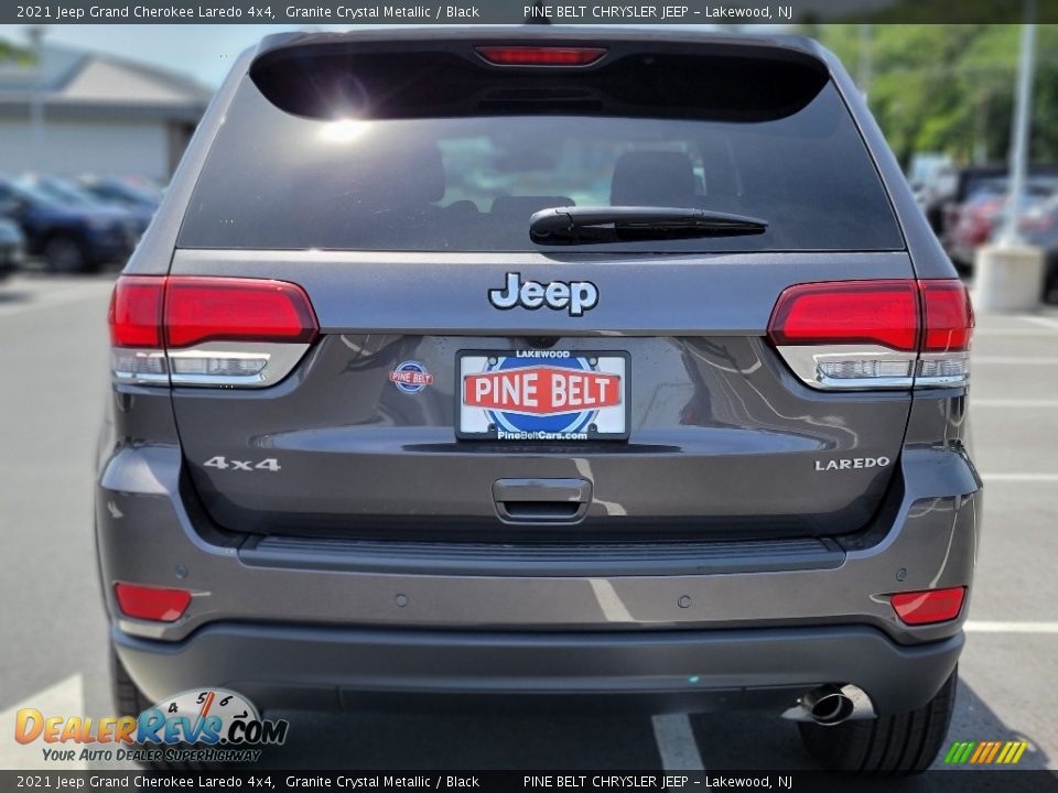 2021 Jeep Grand Cherokee Laredo 4x4 Granite Crystal Metallic / Black Photo #7