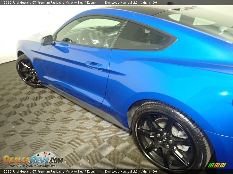 2020 Ford Mustang GT Premium Fastback Velocity Blue / Ebony Photo #19